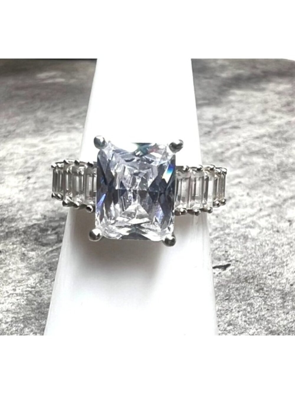 .925 sterling silver, size 5.5, large clear gemstone, baguette gemstones